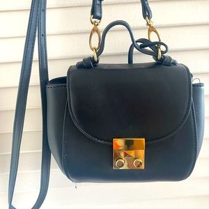 Great small bag goes with everything